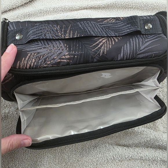 Lug Trolley Travel Dopp Kit / Cosmetic Makeup Case - Tropical Fog MENS/WOMENS - Picture 6 of 10